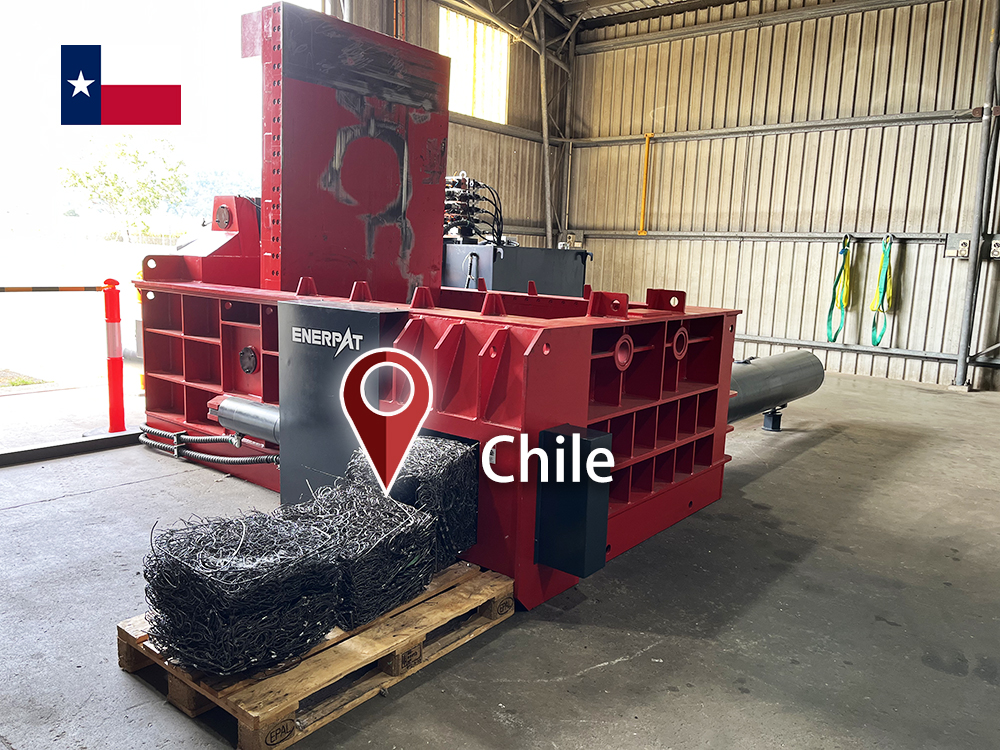 Chile: ENERPAT Se instaló empacadora de chatarra de hierro estilo tapa