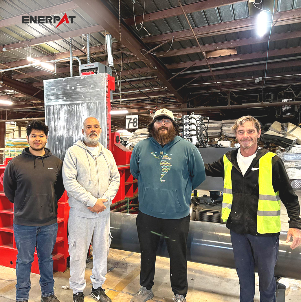  M&aacute;quina empacadora de resortes para colchones instalada