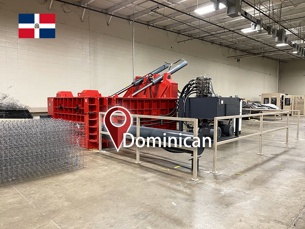 Dominicana: ENERPAT Empacadora metálica tipo tapa a la venta instalada