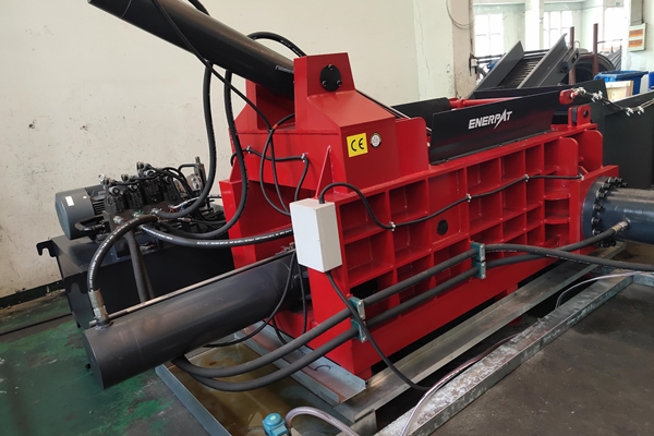 Fábrica de ferretería