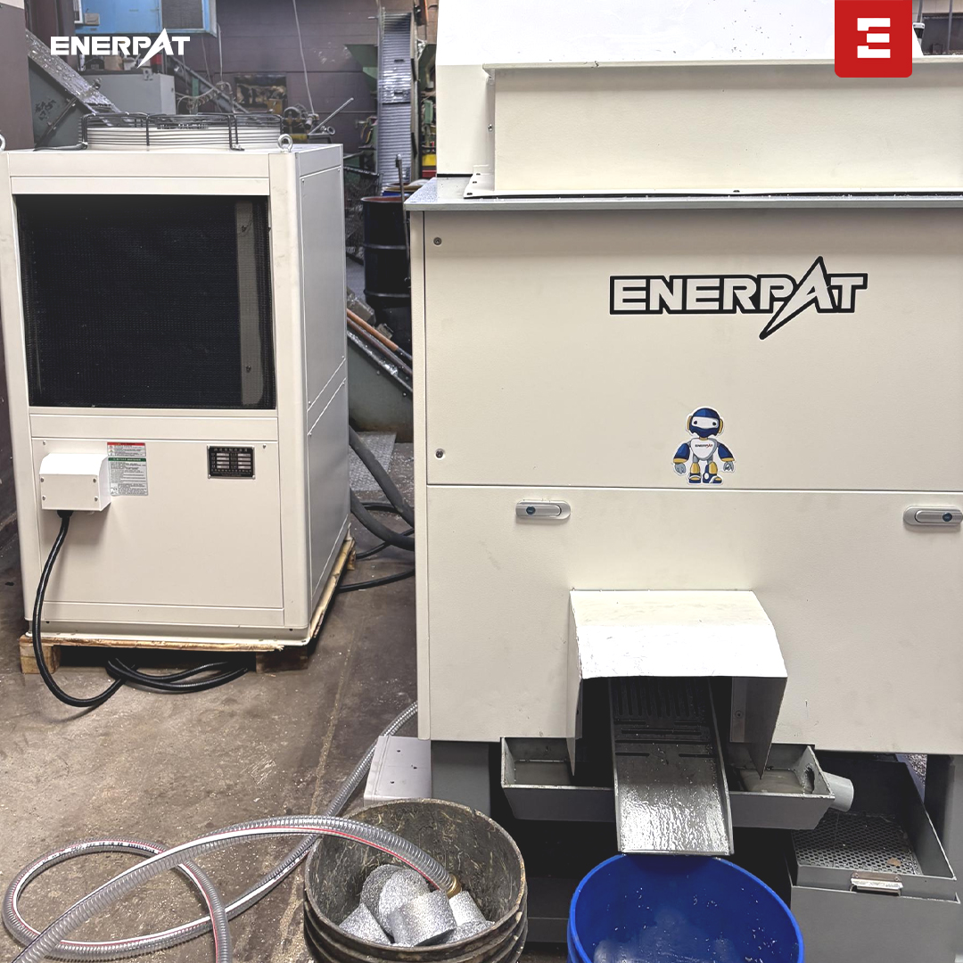 Prensa de briquetas de metal BM-1090