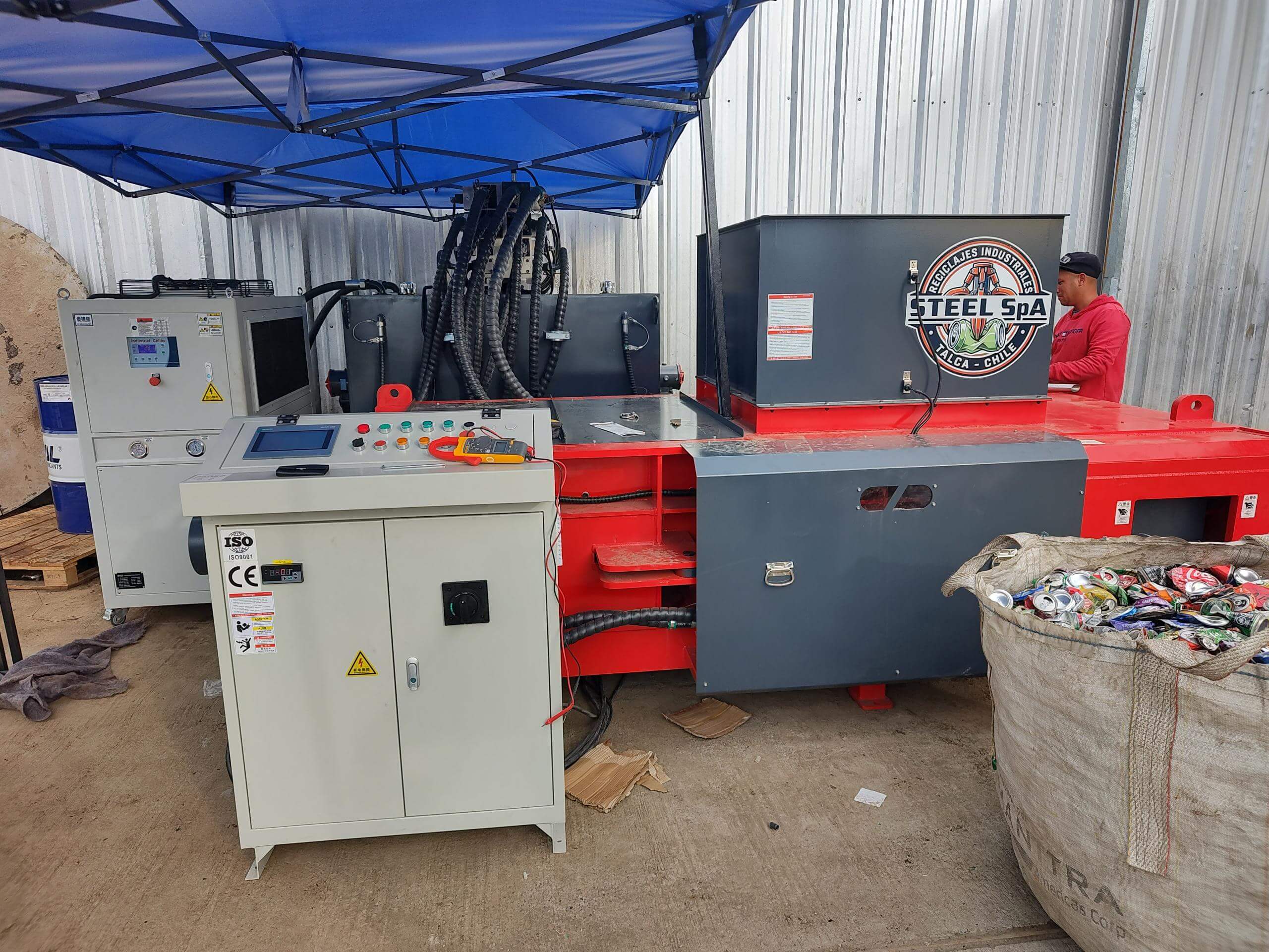 Santiago, Chile: ENERPAT Se instaló una empacadora de chatarra tipo tolva AMB-H1510-160